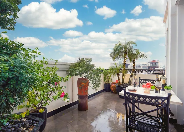 Hanoi Calido Hotel